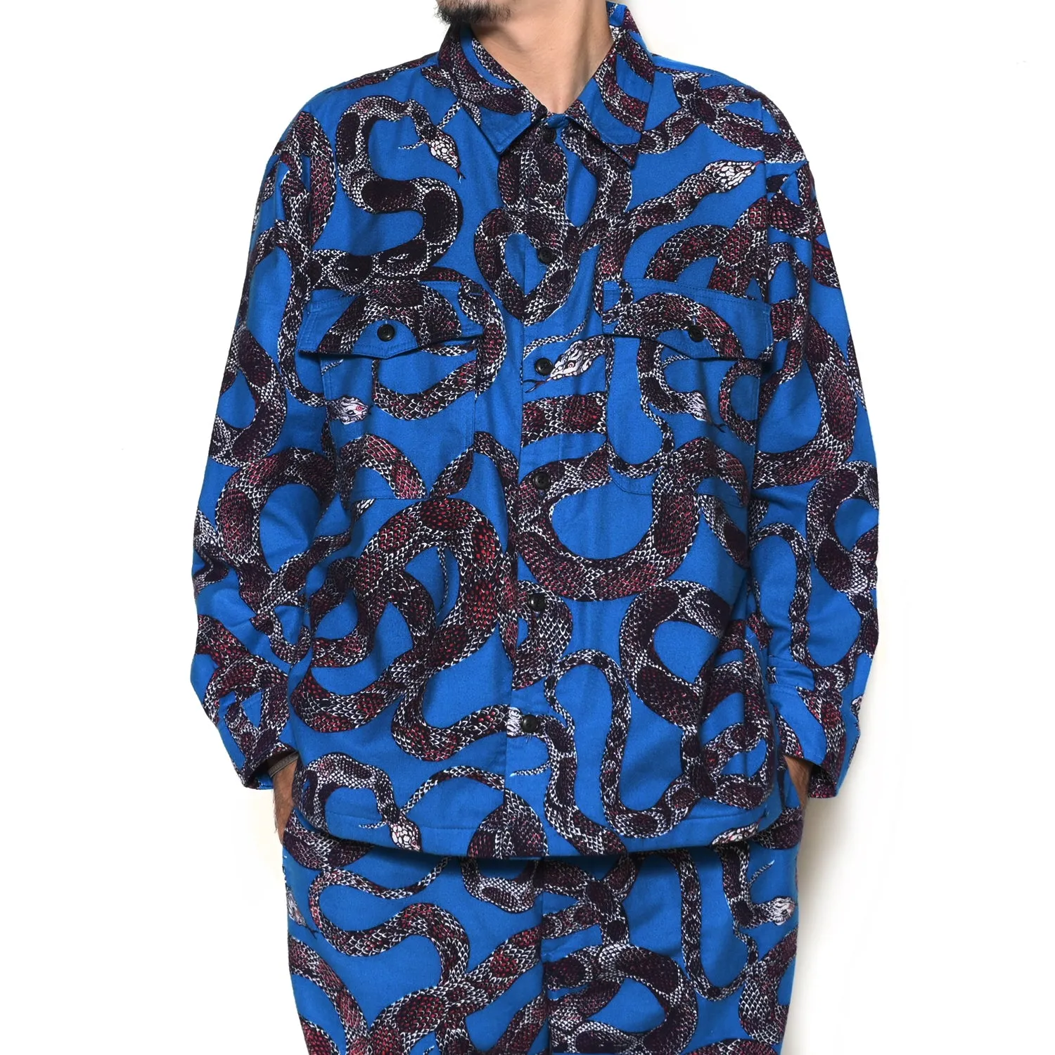 ALLOVER SNAKE PATTERN OVER SILHOUETTE SHIRT JACKET