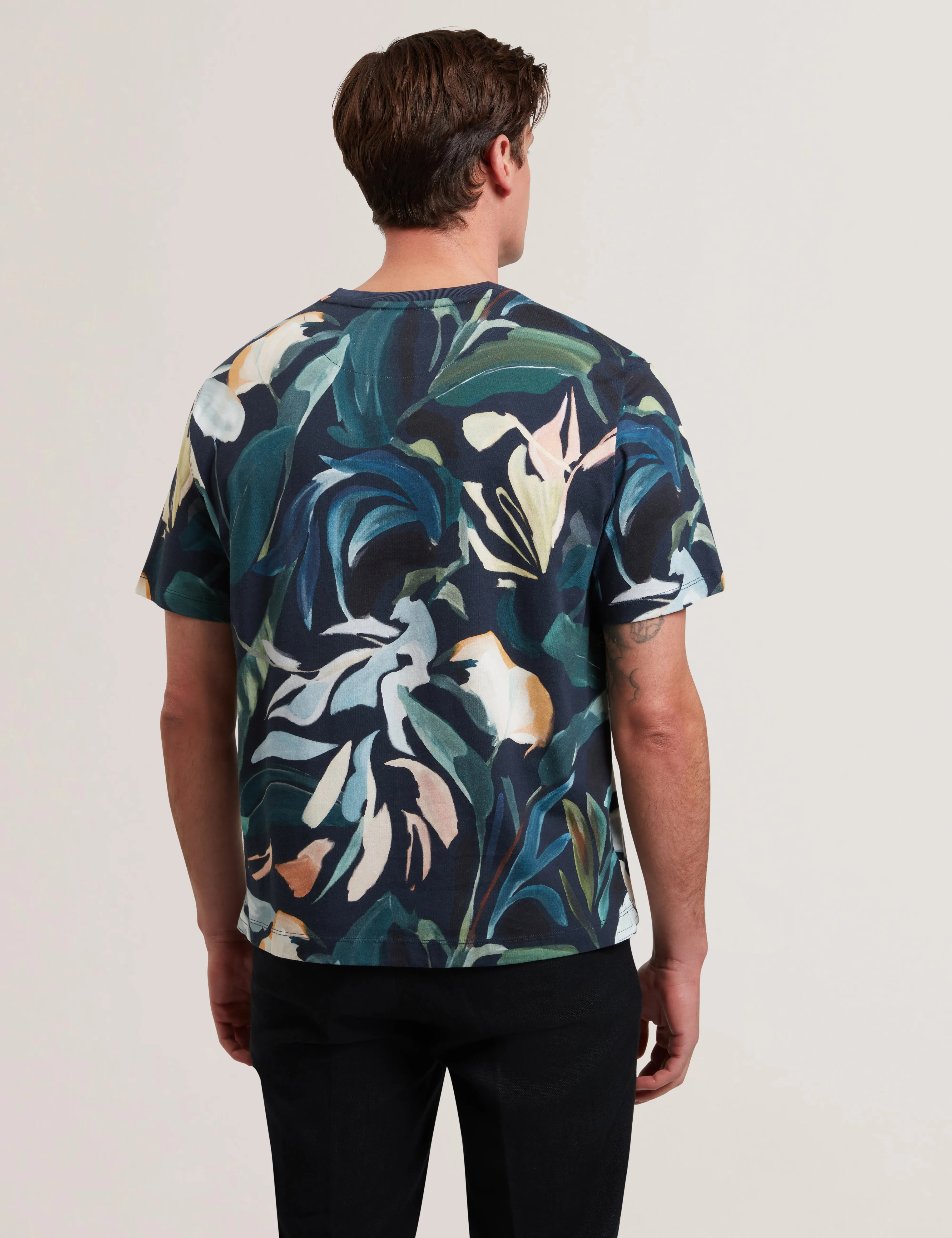 Almoi Short Sleeve Cotton Floral Print T-Shirt Black