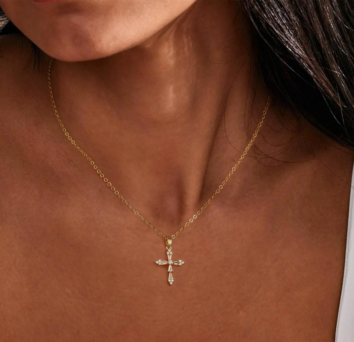 ASCOMY Cross Necklace for Women 14K Gold & Silver Plated Cross Necklace Trendy Cross Pendant Necklace Cubic Zirconia Cross Box Chain Pearl Beads Link Choker Minimalist Daily Jewelry Gift for Women