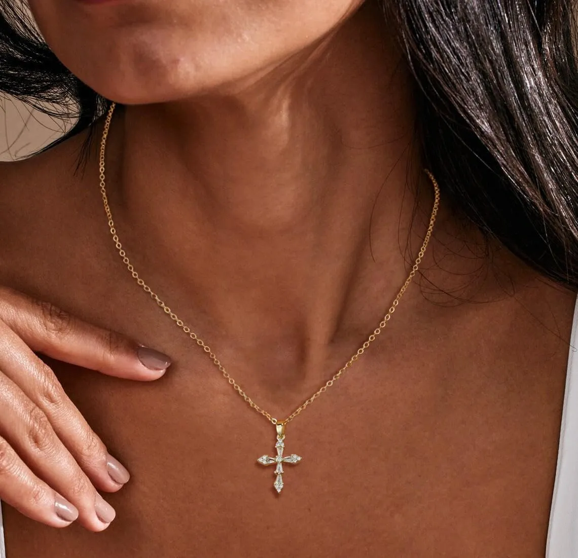 ASCOMY Cross Necklace for Women 14K Gold & Silver Plated Cross Necklace Trendy Cross Pendant Necklace Cubic Zirconia Cross Box Chain Pearl Beads Link Choker Minimalist Daily Jewelry Gift for Women