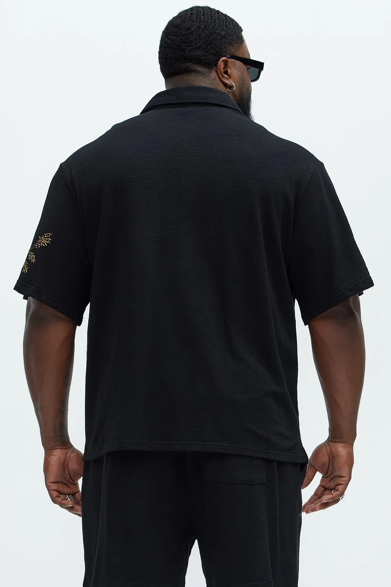 Berries And Bloom Embroidered Shirt - Black