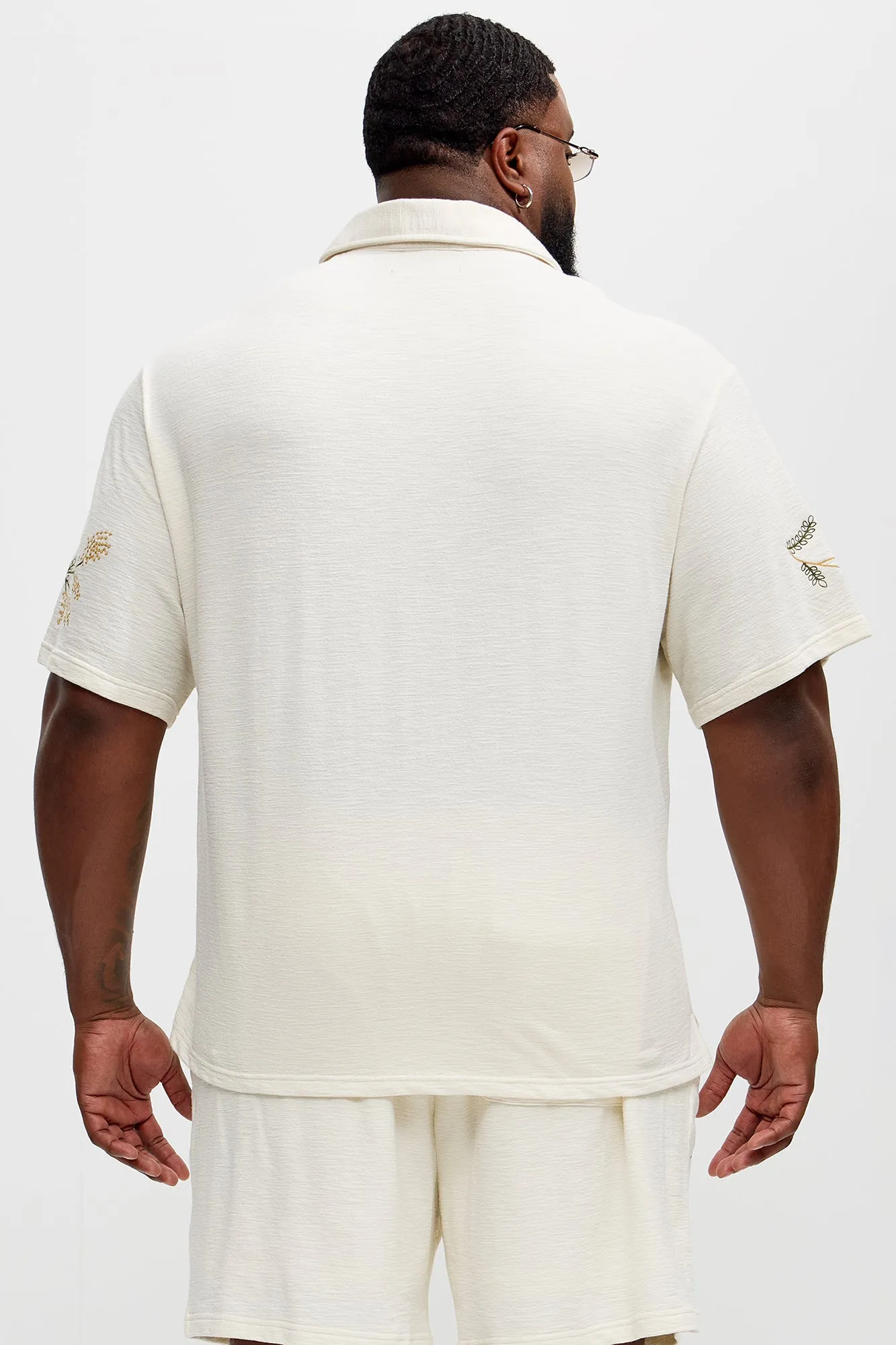 Berries And Bloom Embroidered Shirt - Cream