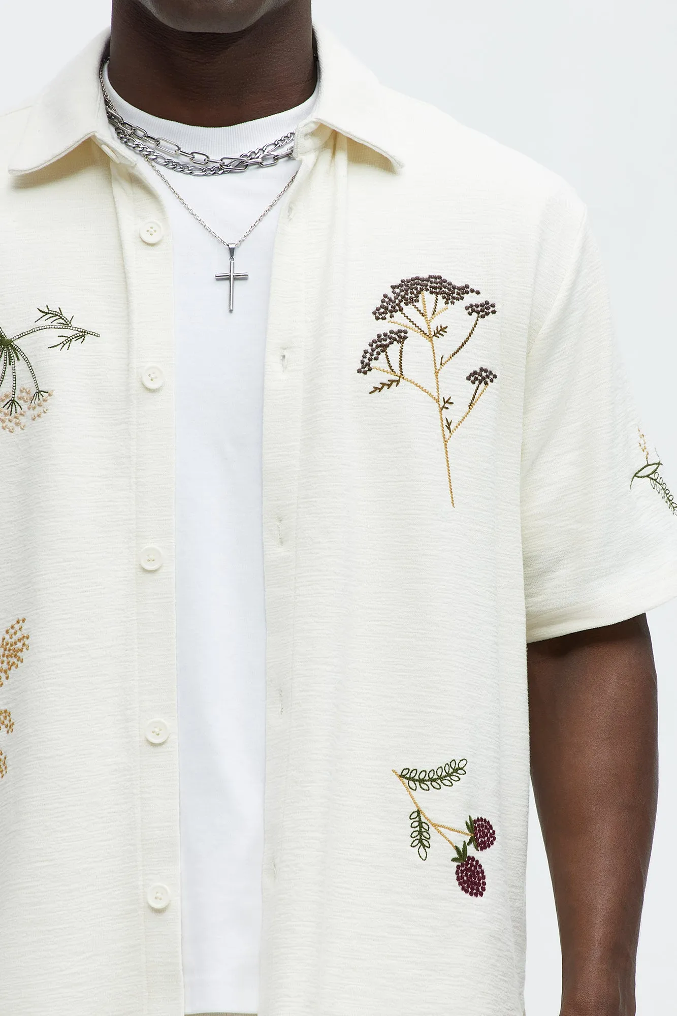 Berries And Bloom Embroidered Shirt - Cream