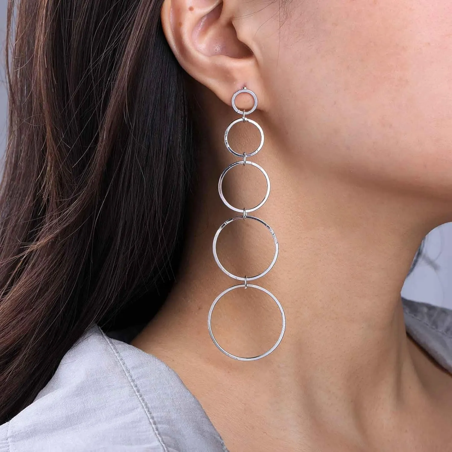 Bohemian Circle Tassel Dangle Earrings Gold Hollow Hoop Drop Earrings Layered Metal Circle Hoop Earrings Long Gold Circle Tassel Chain Earrings Jewelry for Women