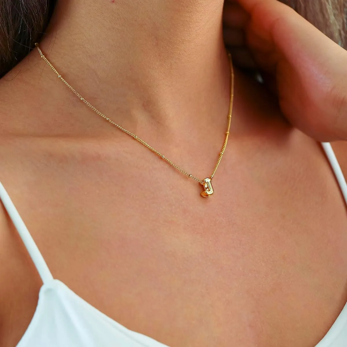 Bubble Letter Necklace Gold, Dainty Initial Necklaces for Women 14K Gold Plated Small A to Z Name Necklace Personalized Simple Initial Pendant Cute Choker Necklaces for Women Trendy Jewelry