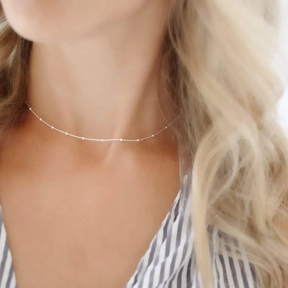 CAROVO Choker Necklace for women,Dainty Gold/Silver Necklace 14k Gold Plated Shining Dots Sequins Necklace Satellite Paperclip Box Sparkle Chain Necklaces for Women Simple Jewelry