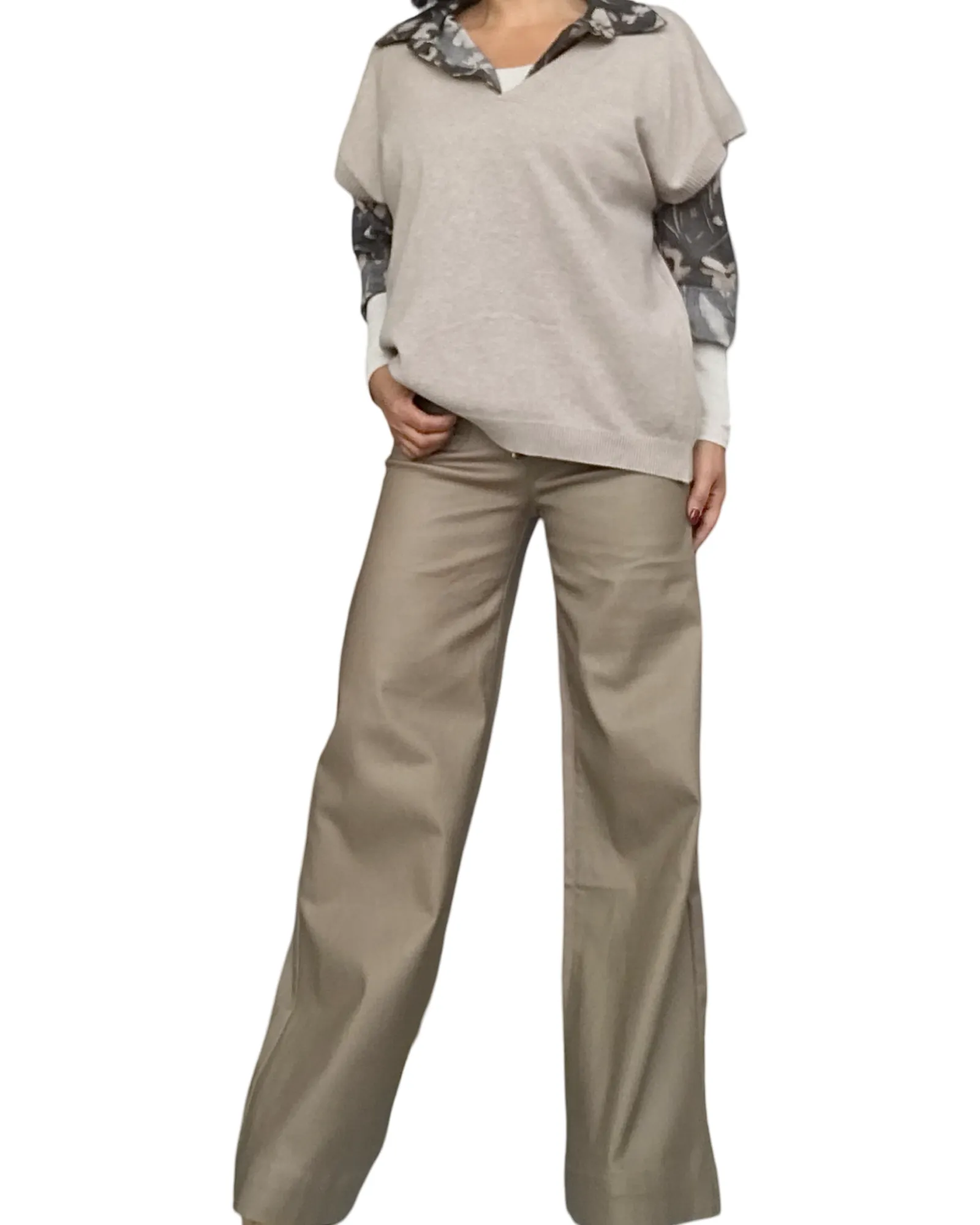 Chemise fleurie charcoal, beige et bourgogne pâle