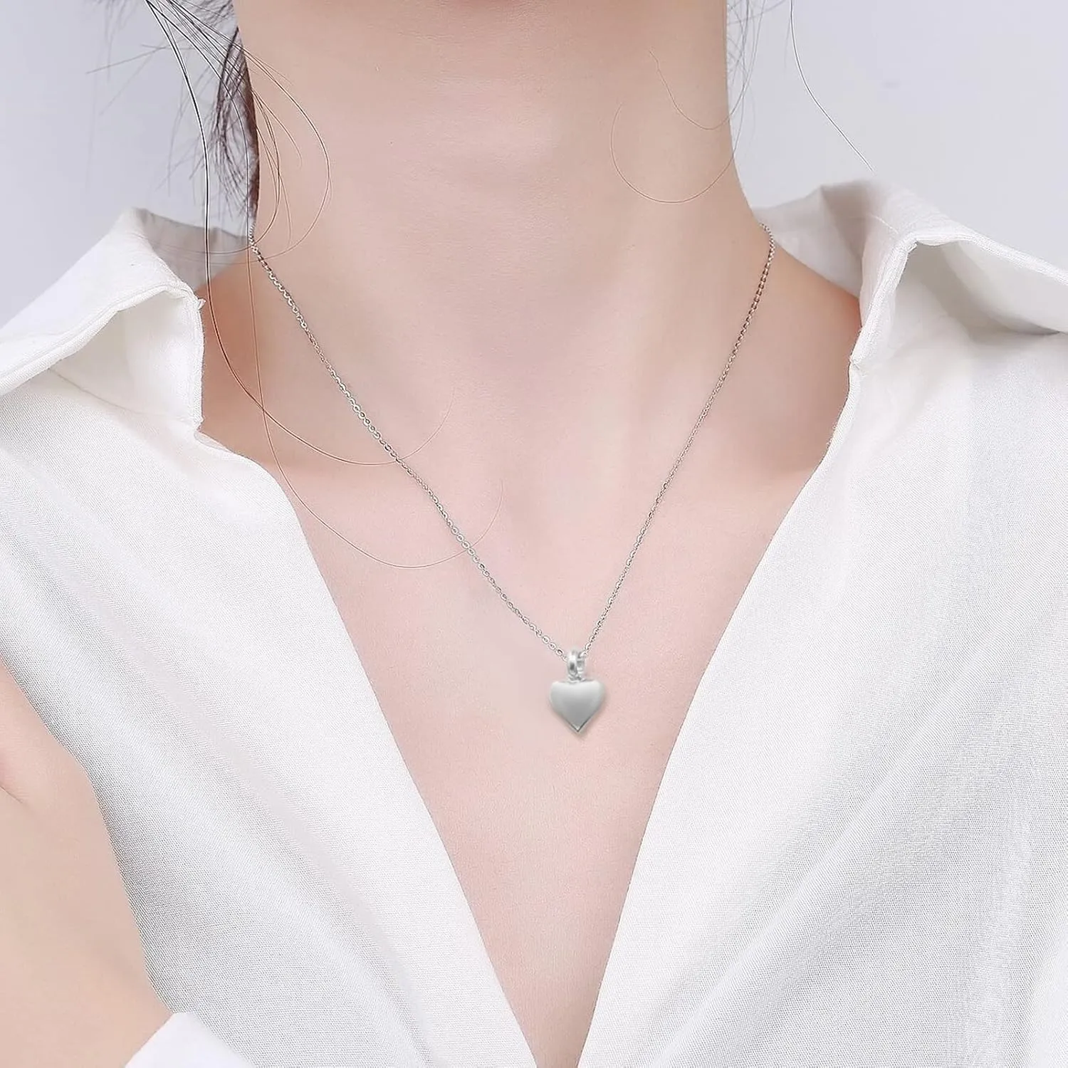 Cremation Urn Necklace for Ashes - Small Heart Shape Urn Necklace with Mini Keepsake Urn Memorial Ash Jewelry