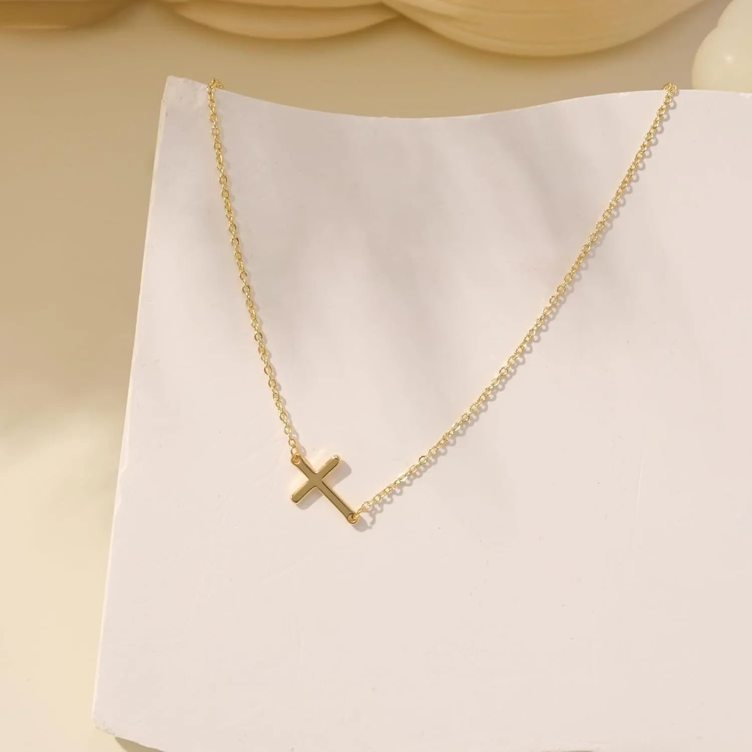 Cross Necklace for Women,Double Cross Necklace 14K Gold Plated Cross Pendant Necklace Dainty Gold Cross Necklaces for Women Trendy Small Cross Charm Necklace Simple Cute Choker Necklaces Gold Jewery