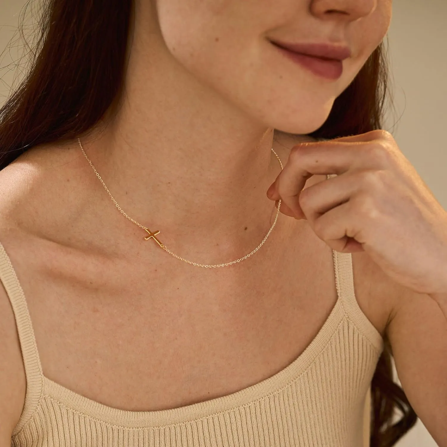 Cross Necklace for Women,Double Cross Necklace 14K Gold Plated Cross Pendant Necklace Dainty Gold Cross Necklaces for Women Trendy Small Cross Charm Necklace Simple Cute Choker Necklaces Gold Jewery