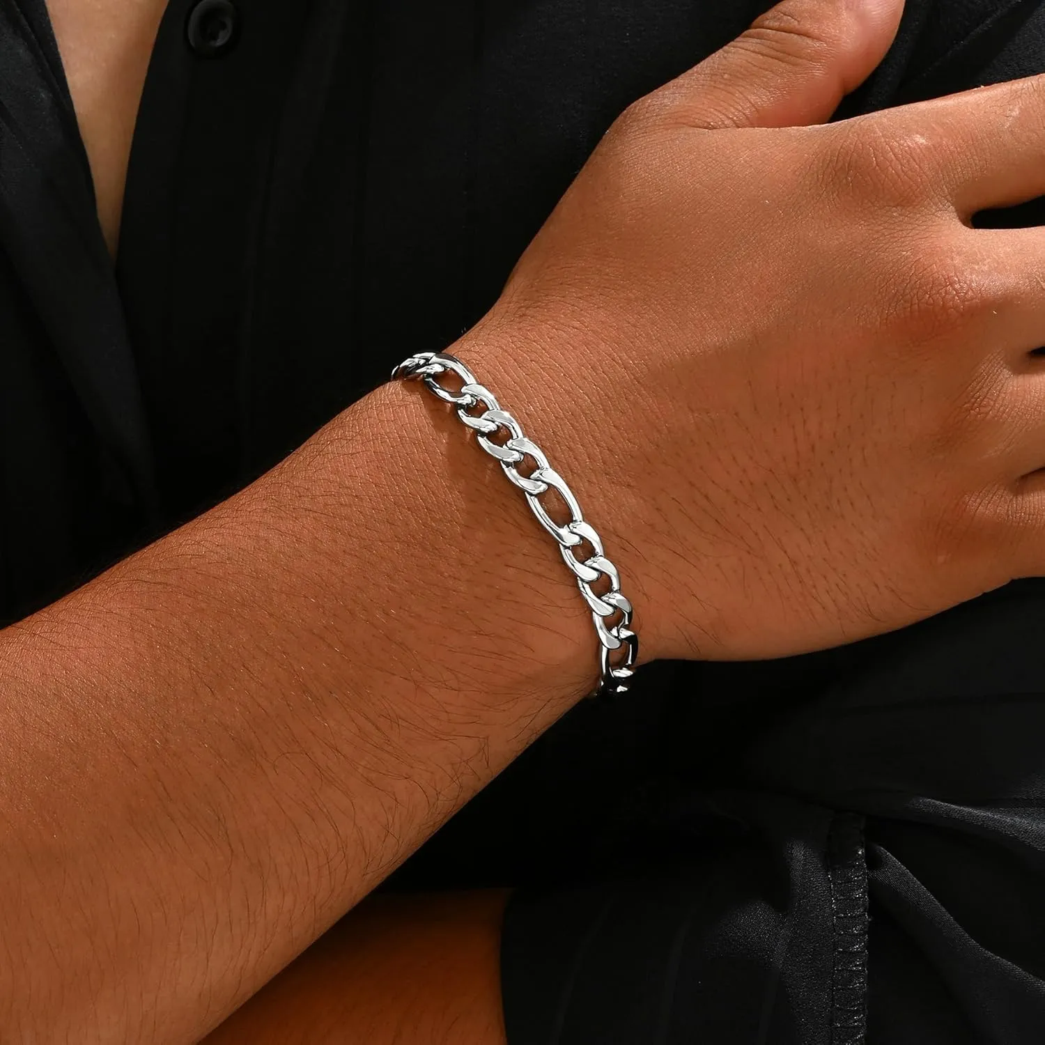 Cuban Link Bracelets for Men Women 18K Gold Plated Chunky Figaro Thick Chain Bracelets Sturdy Stainless Steel Wrist Trendy Jewelry