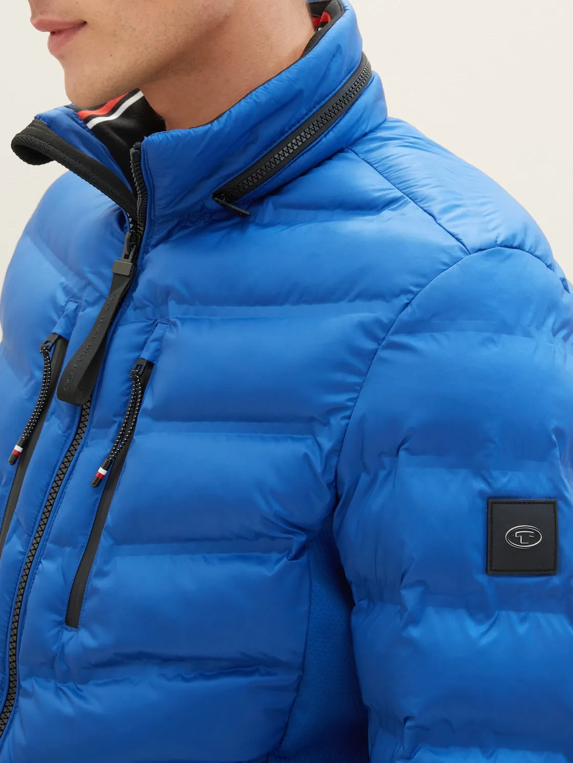 DECORATIVE HYBRID JACKET