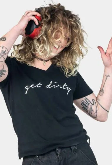 Dovetail - Women's Get Dirty Graphic V-Neck Tee