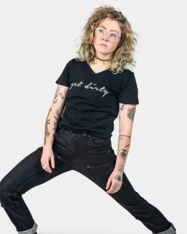 Dovetail - Women's Get Dirty Graphic V-Neck Tee