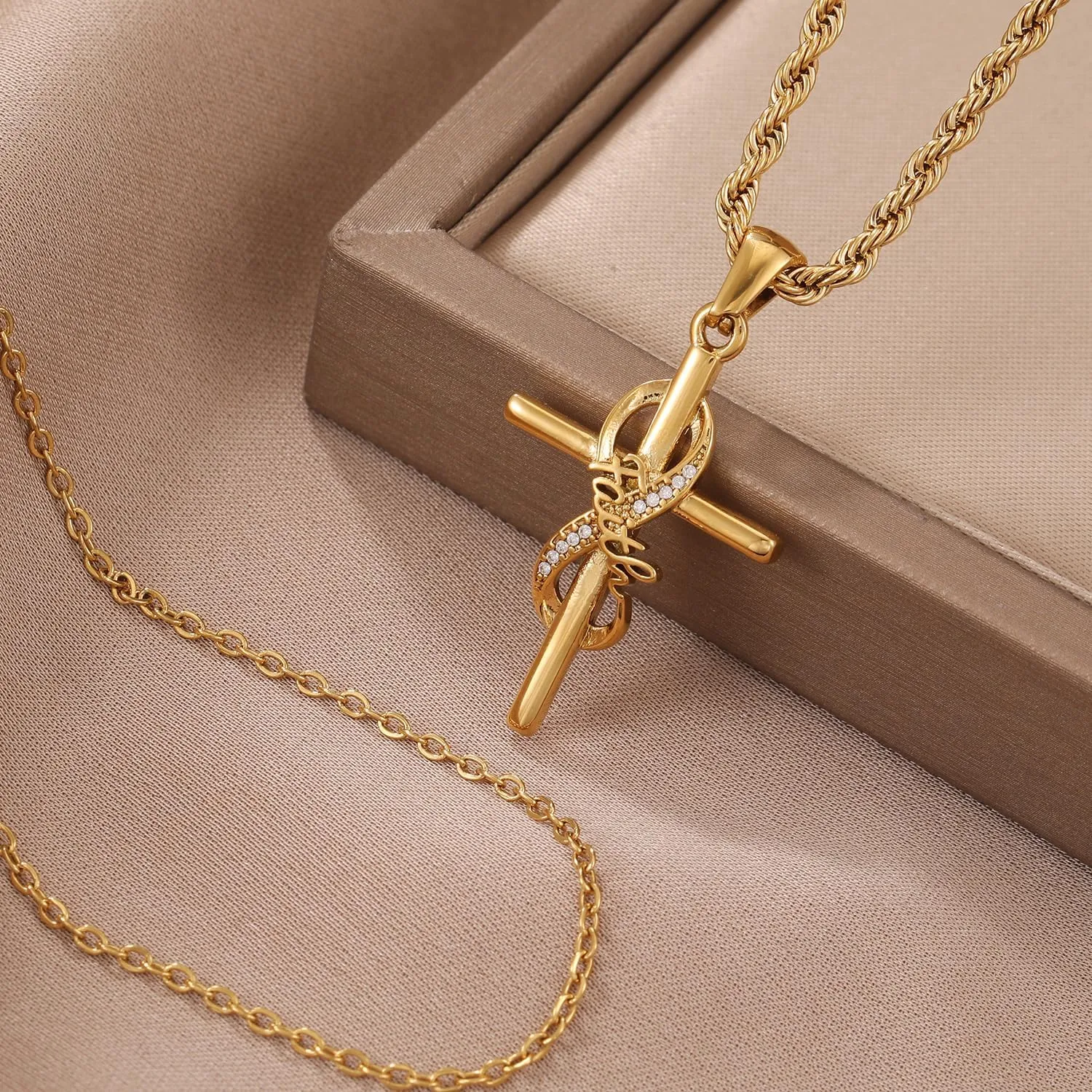 DS Religious Gifts for her Faith Cross Necklace for Women exquisite 18K Gold Inspirational Christian Bible Verse prayer birthday Jewelry stainless steel Necklaces To Sister Mom Daughter