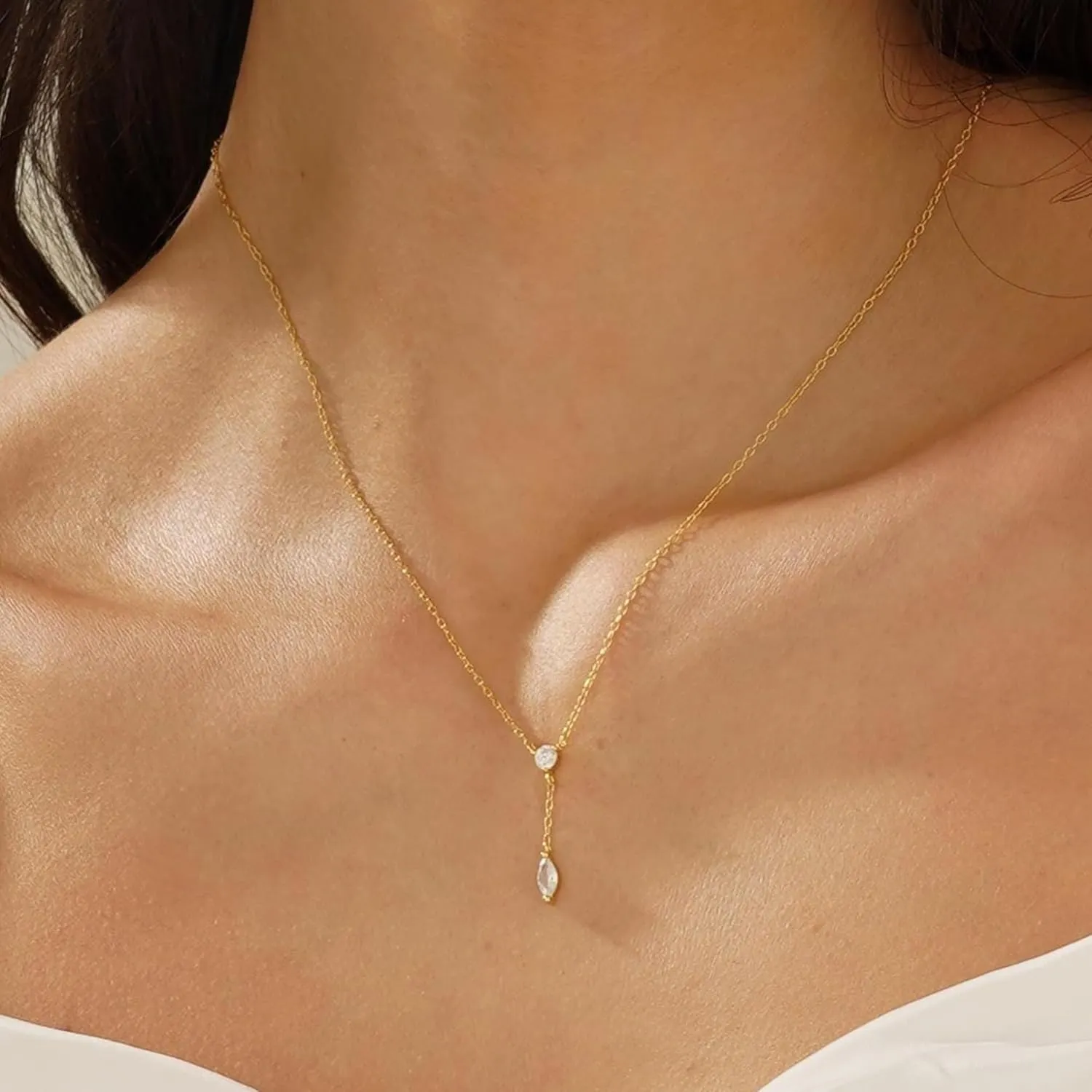 Ewrkbr Long Necklaces for Women, Charm Gold Lariat Necklace 14k Gold Plated Teardrop Drop Necklace Dainty Long Gold Necklaces for Women Trendy Simple Butterfly Pearl Y Long Necklace Jewelry for Women