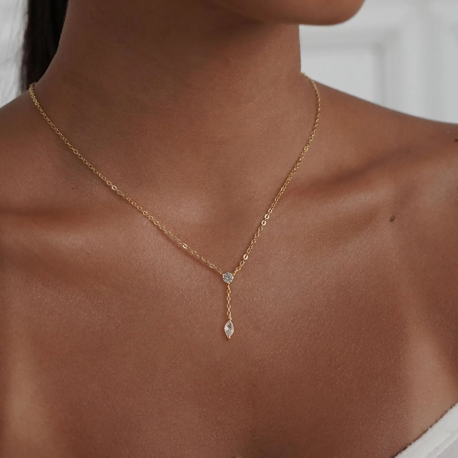 Ewrkbr Long Necklaces for Women, Charm Gold Lariat Necklace 14k Gold Plated Teardrop Drop Necklace Dainty Long Gold Necklaces for Women Trendy Simple Butterfly Pearl Y Long Necklace Jewelry for Women
