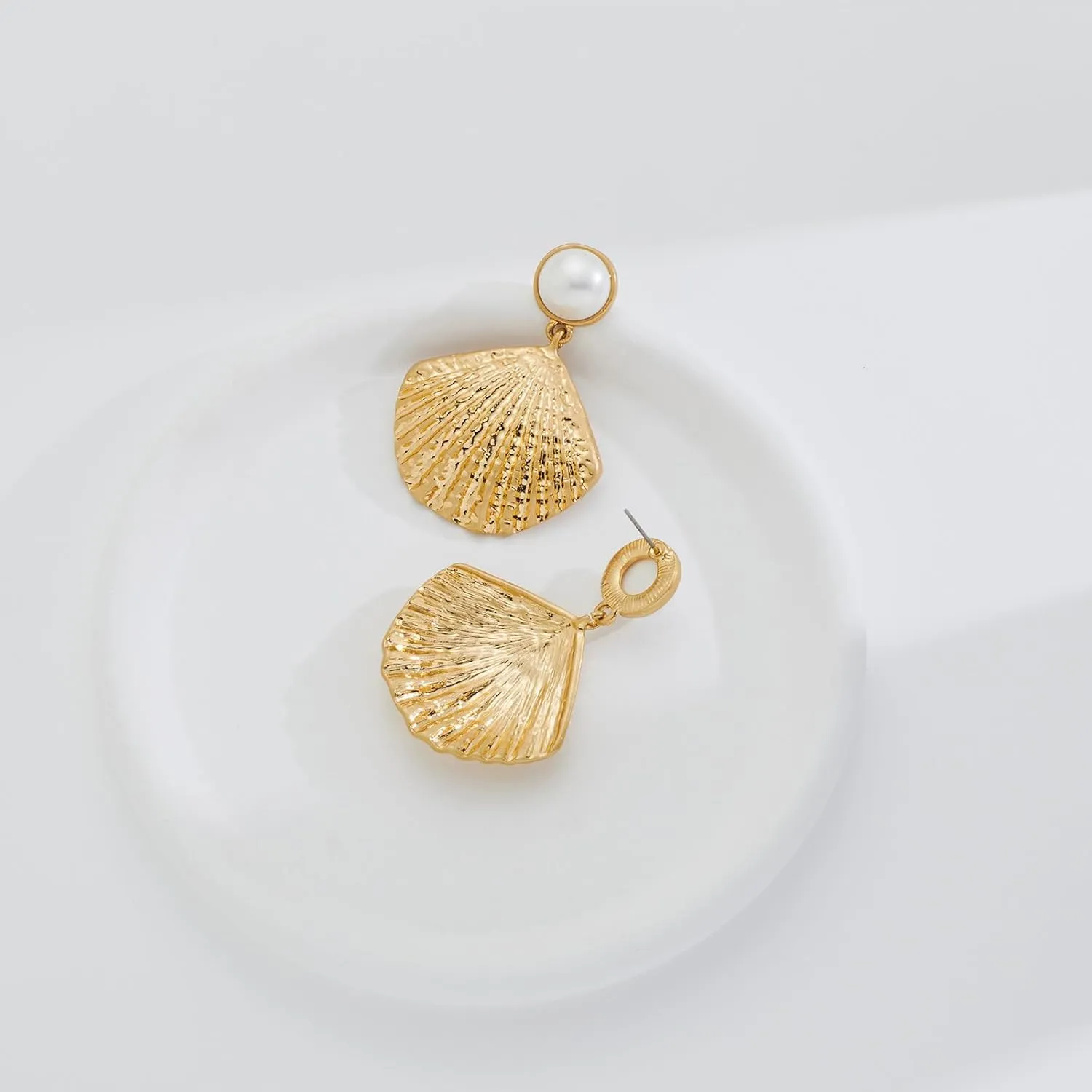 Gold Boho Ocean Earrings, Shell Earrings Seashell Stud Earrings Beach Jewelry Gifts for Women