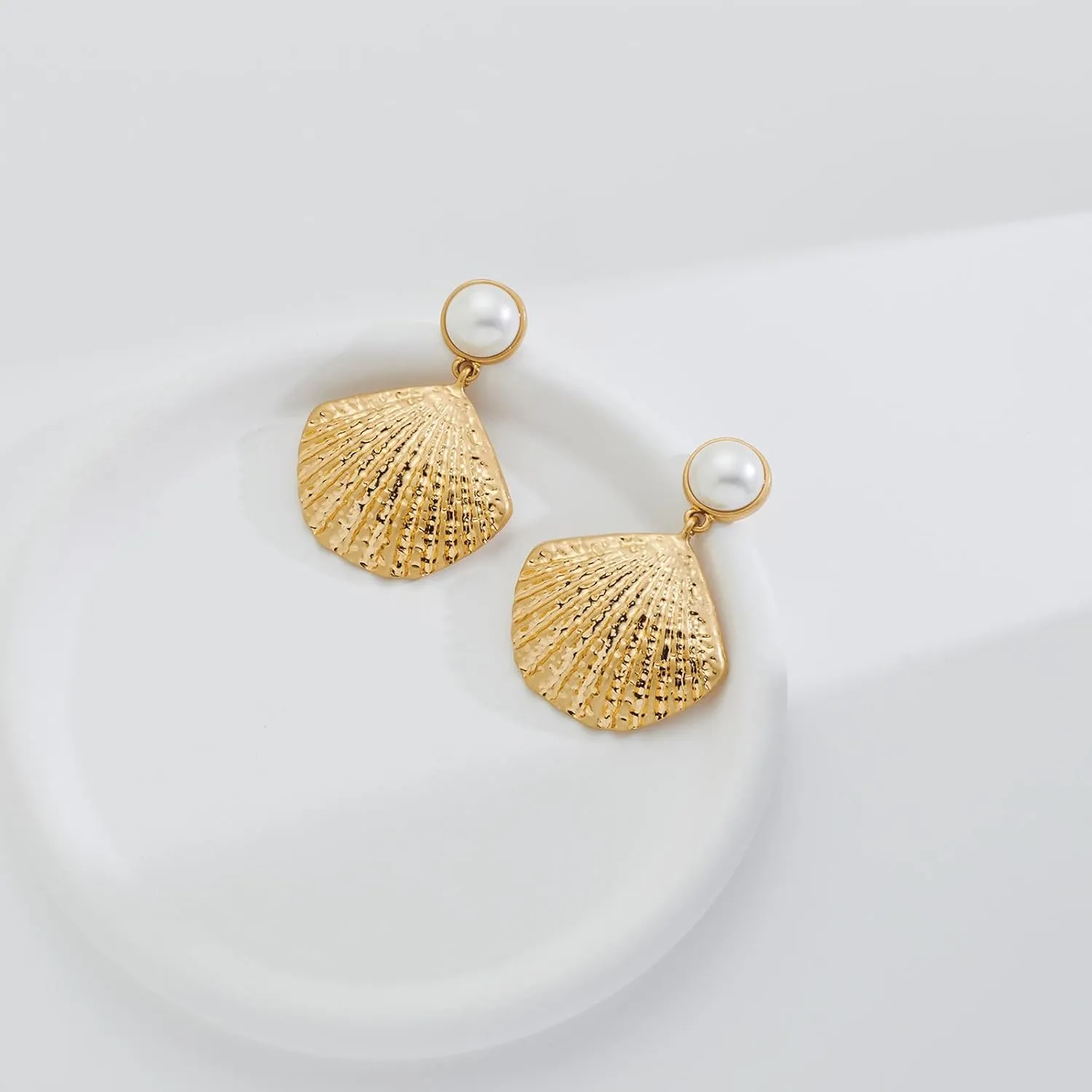 Gold Boho Ocean Earrings, Shell Earrings Seashell Stud Earrings Beach Jewelry Gifts for Women