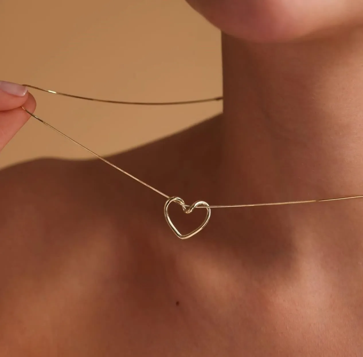 Gold Necklace for Women - Trendy Simple 14K Plated Cute Bow CZ Pendant Choker Chain Necklace for Women Non Tarnish Dainty Jewelry Gift