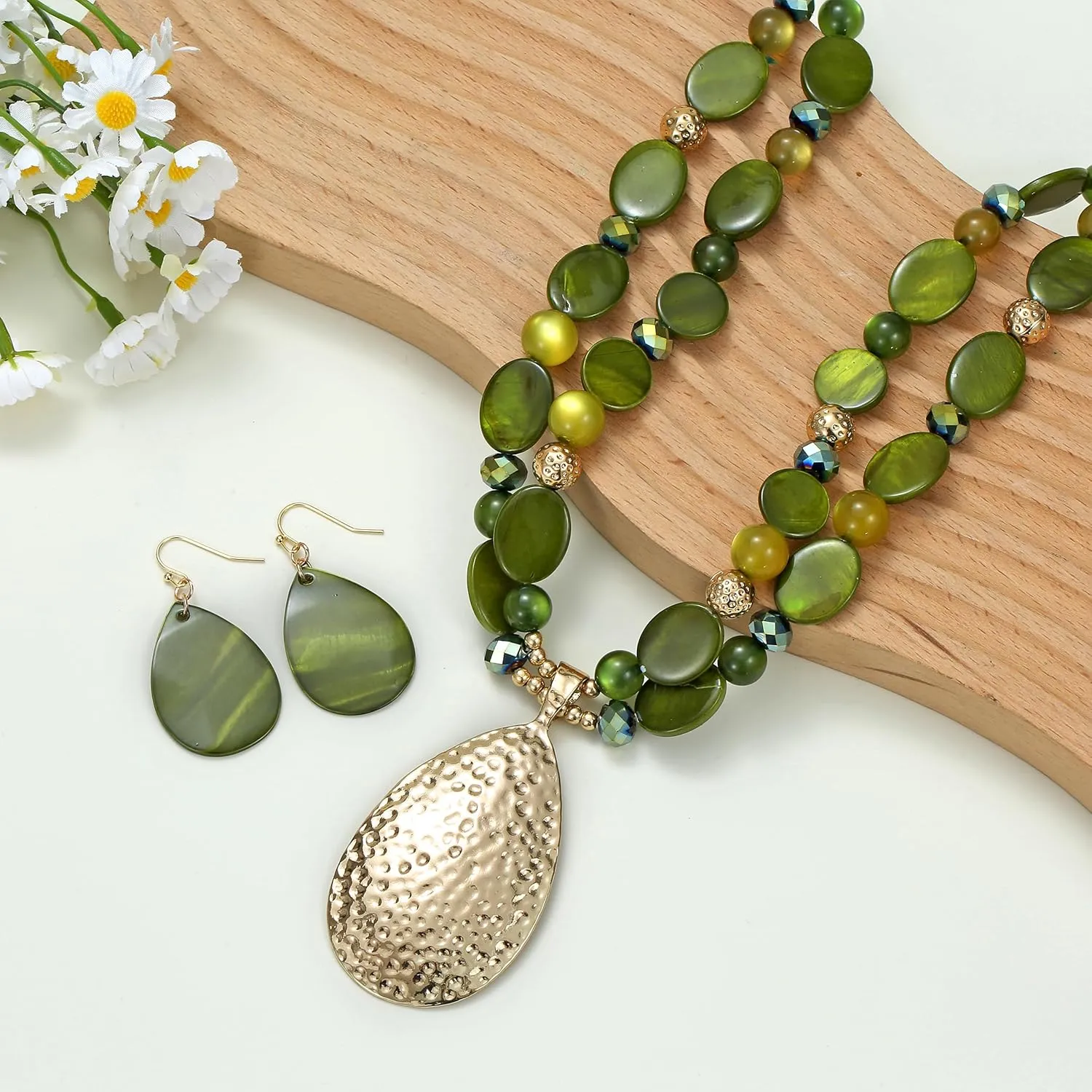 Gold/Silver 20'' 3'' Teardrop Pendant Statement Necklace for women Trendy Colorful Crystal Shell Beaded Gemstone Necklaces and Earrings Set Womens Layered Boho Chunky Necklaces and Dainty Teardrop Earrings Jewelry Gifts