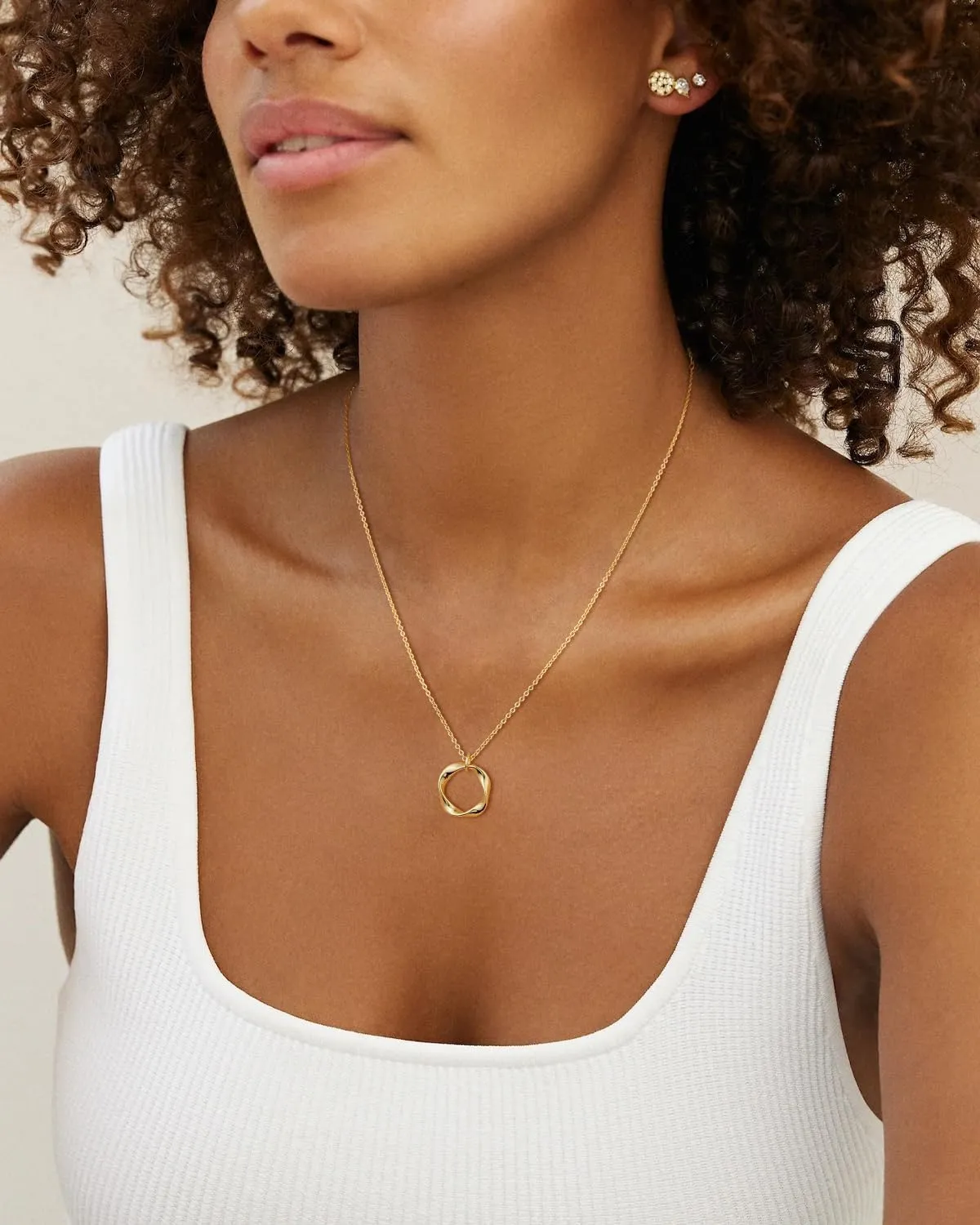 Layered Necklaces for Women Stackable Dainty 14K Real Gold Silver Plated Circle Pendant Necklace Figaro Paperclip Bead Chain Choker Necklace Simple Cute Jewelry Set Teen Gift Trendy Stuff