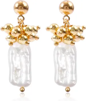 Long Pearl Earrings for Women White Freshwater Cultured Pearl Earrings Lightweight Charm Statement Earrings Pearl Stud Earrings with Chunky Golden Beads for Wedding Bridal Earrings Jewelry Trendy