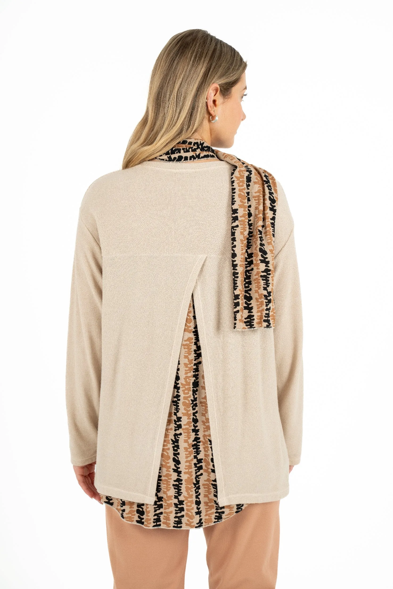 M Made in Italy – Boat-Neck Long Sleeve Flap Panel Top