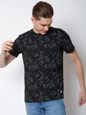 Men Round Neck All Over Print Tshirt