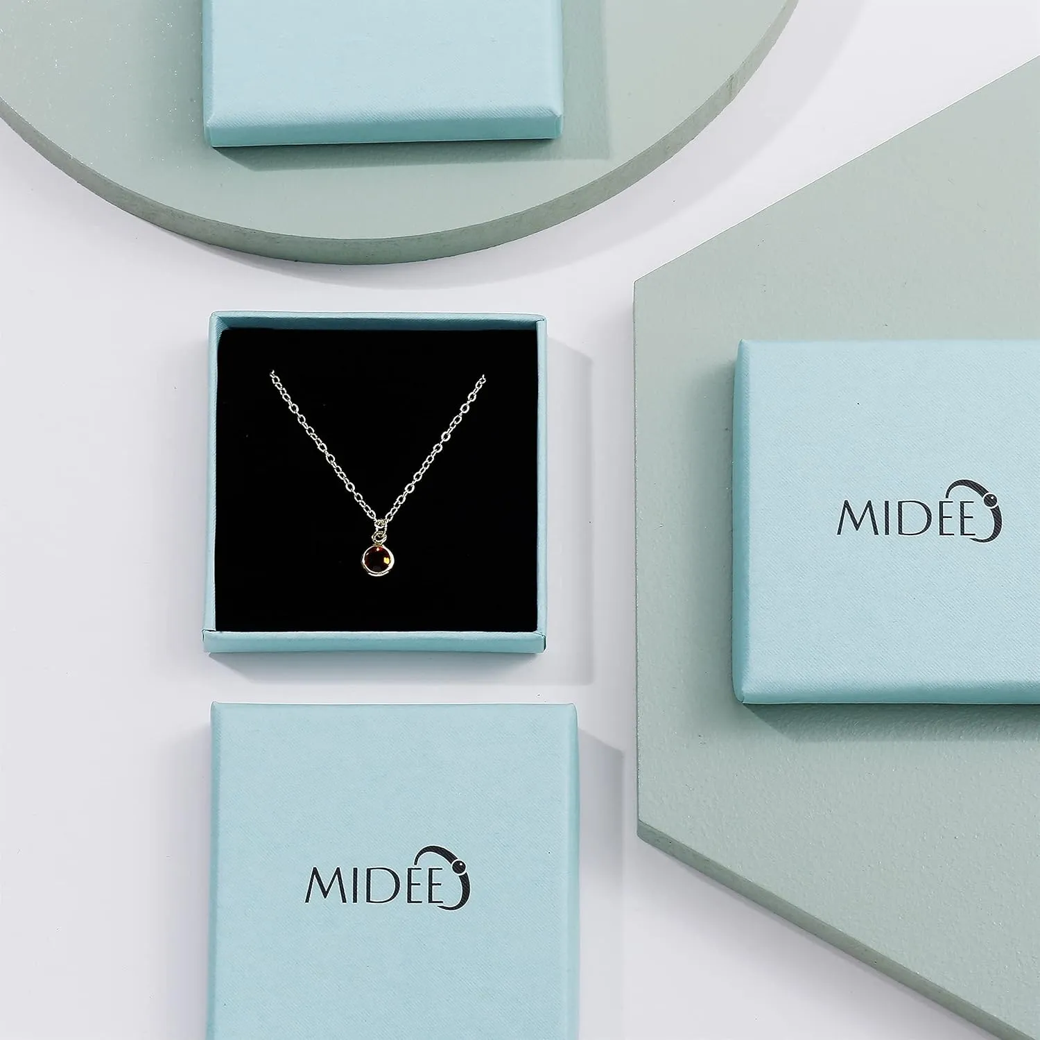 MIDEEO Gold Layered Necklace for Women 14K Gold Plated Layered Chain Necklace Set Shining Twisted Rope Simple Snake Chain 3 Layering Set Women Jewelry Gift