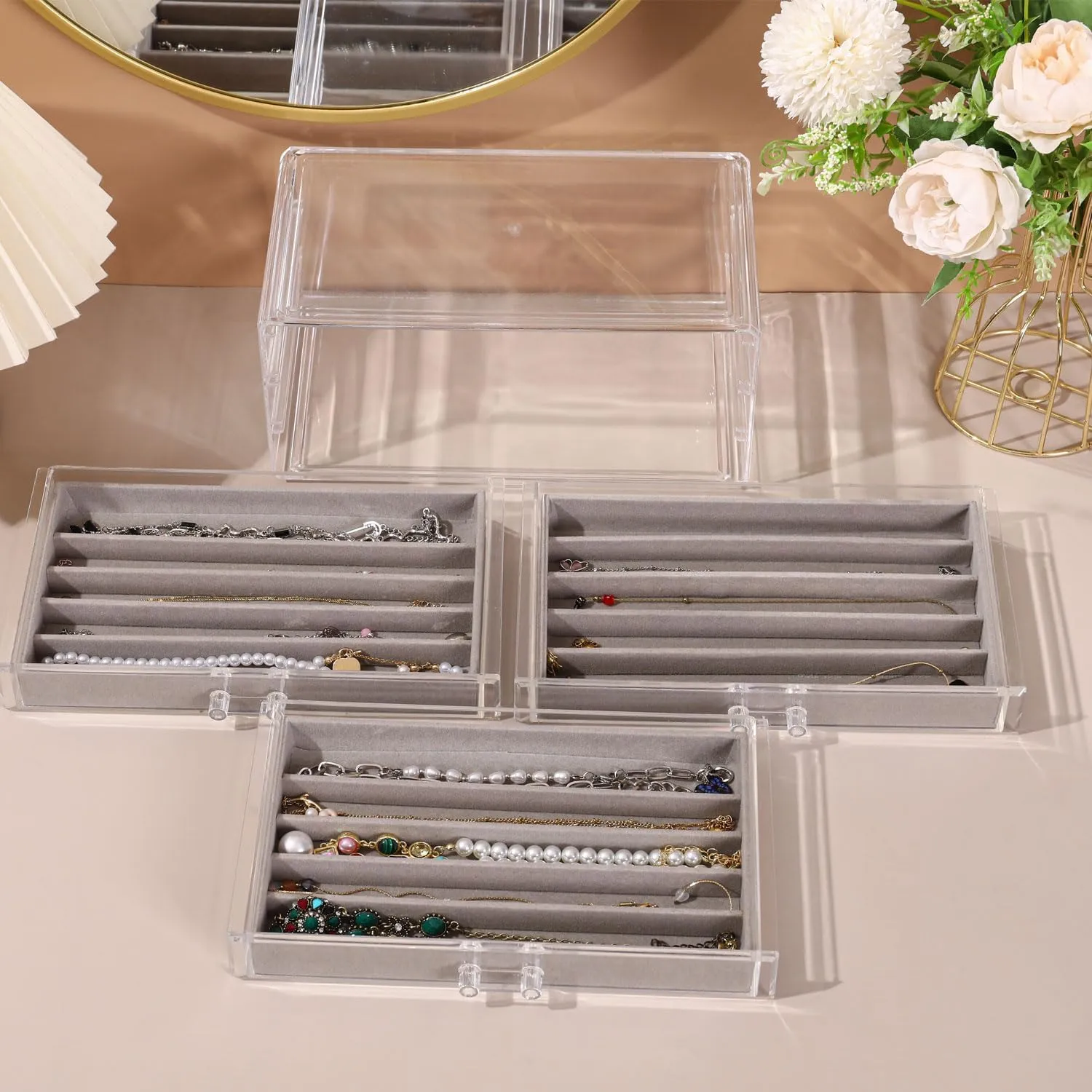 Necklace Organizer Box, Tray with Clear Lid, Dustproof Velvet Necklaces Holder Storage Display Case, Necklace Tray Drawer Insert for Pendant Suitable for Women and Girls (Grey)