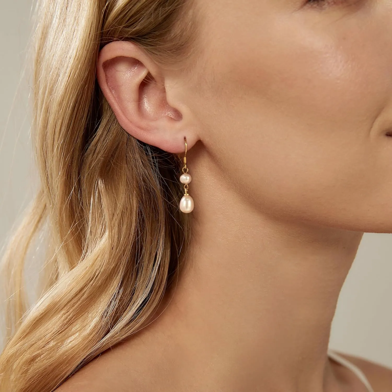 Pearl Earrings for Women,14K Gold Plated Pearl Drop Earrings Hypoallergenic Pearl Dangle Earrings for Women Trendy Cute Gold Statement Earrings Dainty Wedding Earrings for Brides Gifts