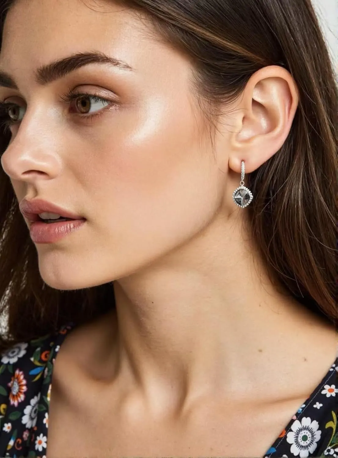 Platinum Plated Cubic Zirconia/Austrian Crystal Cushion Shape Halo Pendant Necklace/Earrings