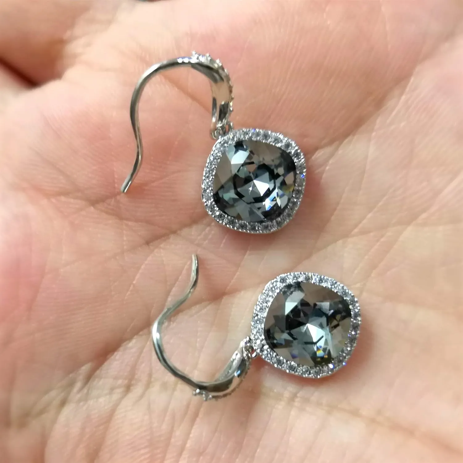 Platinum Plated Cubic Zirconia/Austrian Crystal Cushion Shape Halo Pendant Necklace/Earrings