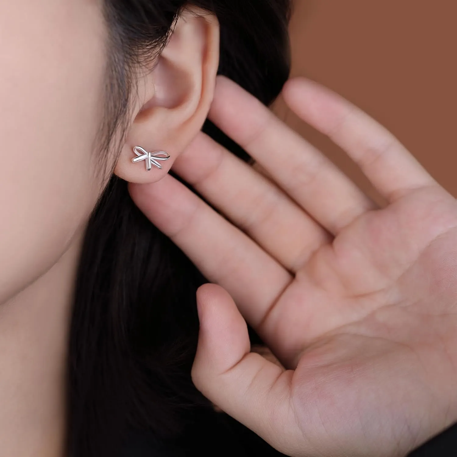 Reffeer Solid 925 Sterling Silver Bow Stud Earrings for Women Teens Small Ribbon Stud Earrings Bowknot