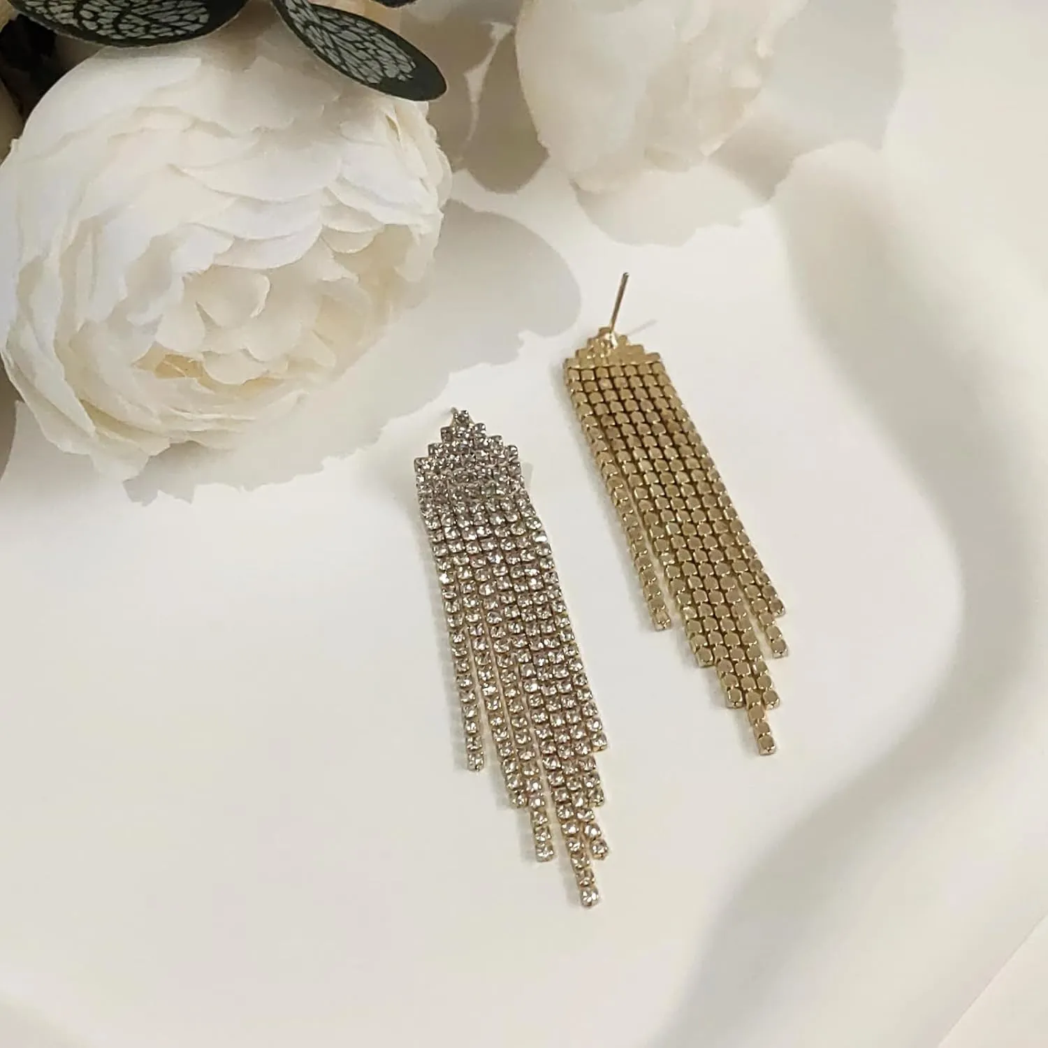 Rhinestone Earrings Dangling for Women Chandelier Statement Tassel Earrings Girls Silver Sparkly Drop Cubic Zirconia Crystal Earrings Long Dangle Costume Jewelry