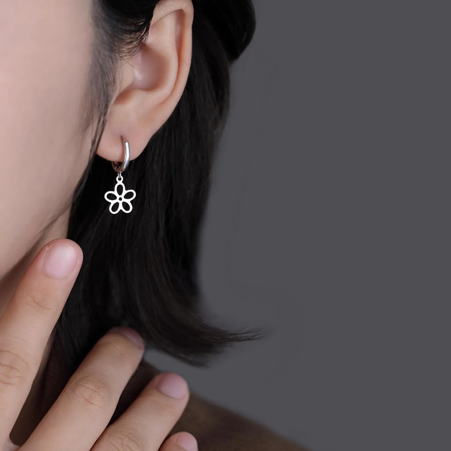 SLUYNZ Solid 925 Sterling Silver Flower Hoop Earrings for Women Teens Hollow Flower Hoop Earrings Huggie