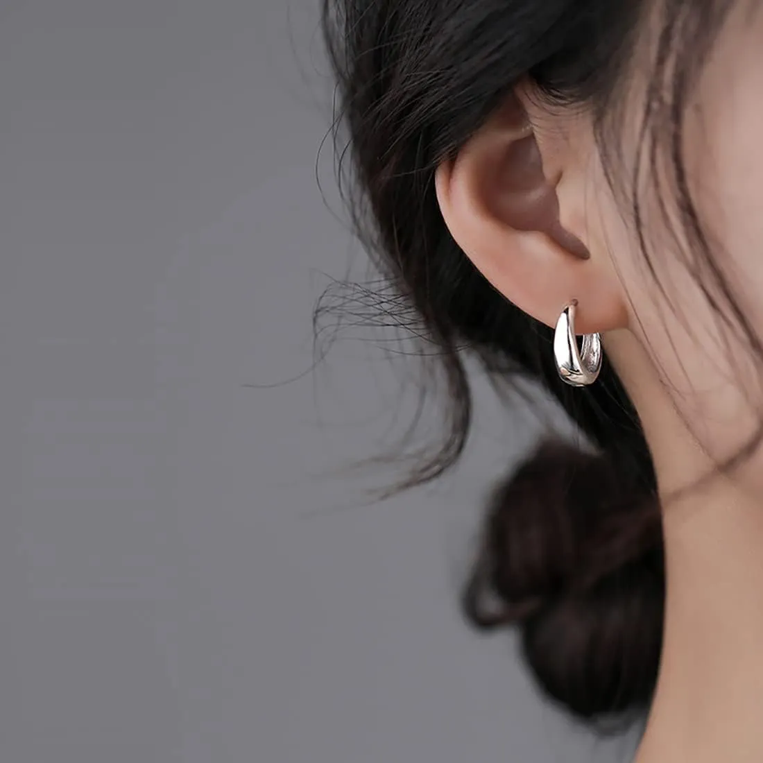 SLUYNZ Solid 925 Sterling Silver Waterdrop Hoop Earrings for Women Teens Teardrop Hoop Earrings Gold Chunky Hoop Earrings Half Hoop Earrings