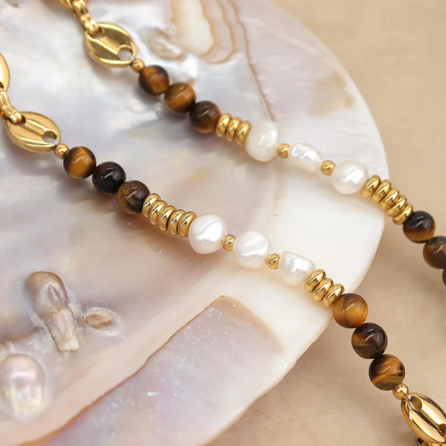 Sonateomber Natural Gemstone Beaded Boho Choker Necklaces for Women, Dainty Bohemian Handmade Crystal Stone Bead Gold Statement Chain Prom Accessories Jewelry Gift