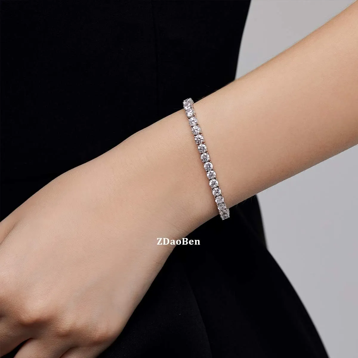 Sparkle Tennis Bracelet for Women, Platinum Plated 925 Sterling Silver Bracelet with CZ Diamond, Round Cut 5A Cubic Zirconia Diamond Bracelet,Gift Idea for Women