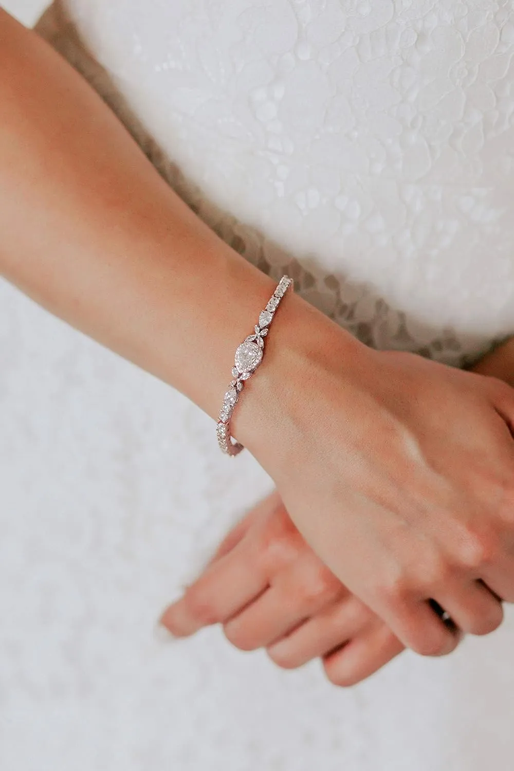 SWEETV Cubic Zirconia Teardrop Tennis Bracelets for Wedding Bridal Jewelry, Crystal Rhinestone Bracelets for Brides, Bridesmaid, Women