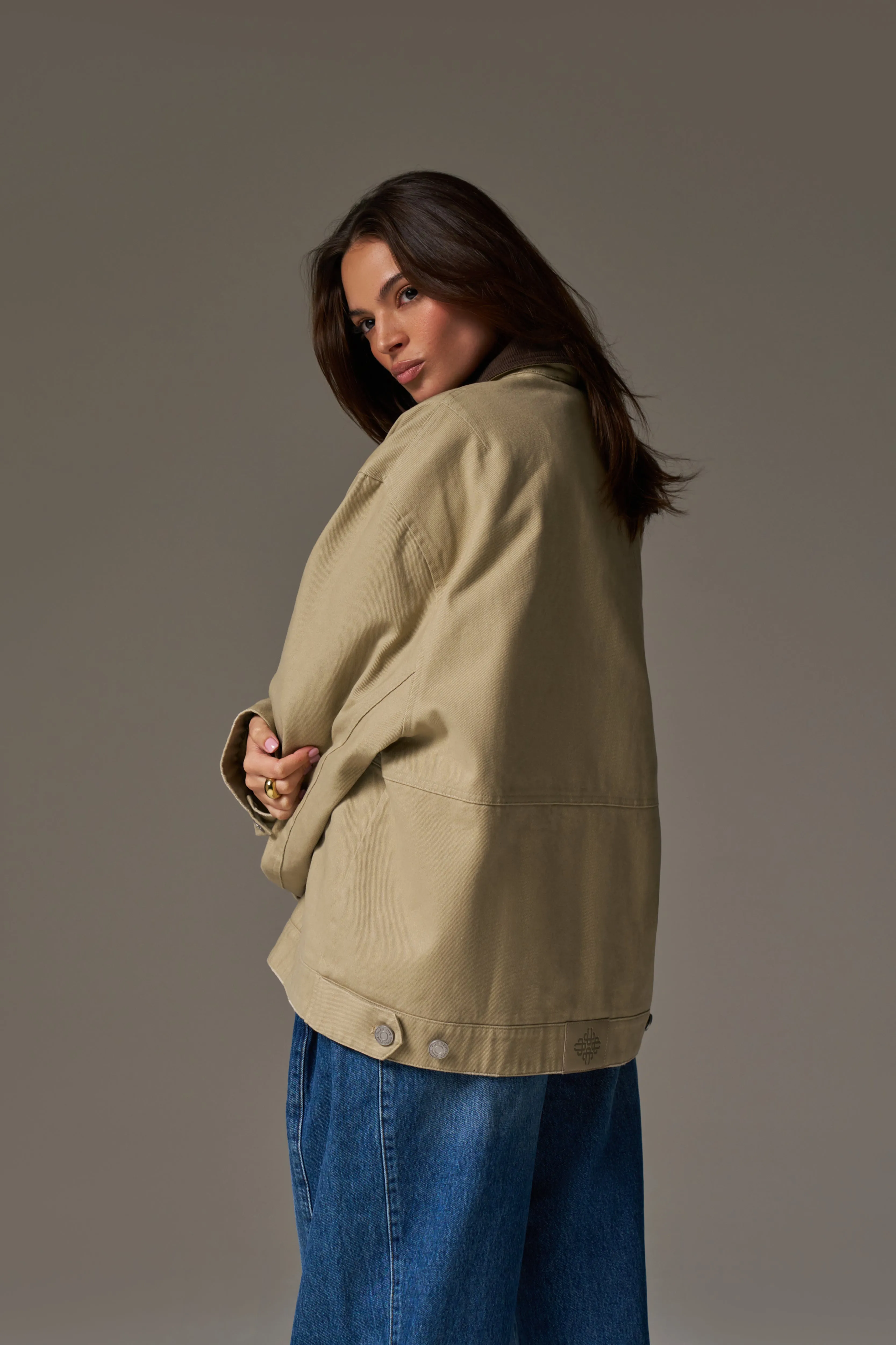 TWILL CONTRAST COLLAR JACKET - BEIGE