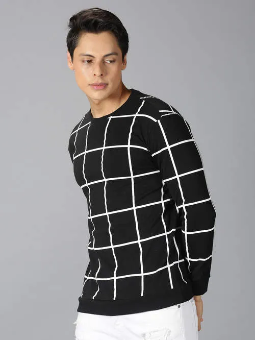 UrGear Checked Men Round Neck Black T-shirt