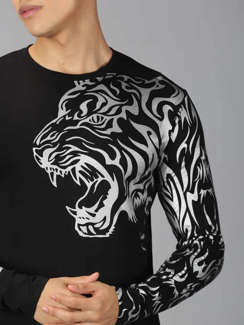 UrGear Printed Men Round Neck Black&Silver T-shirt