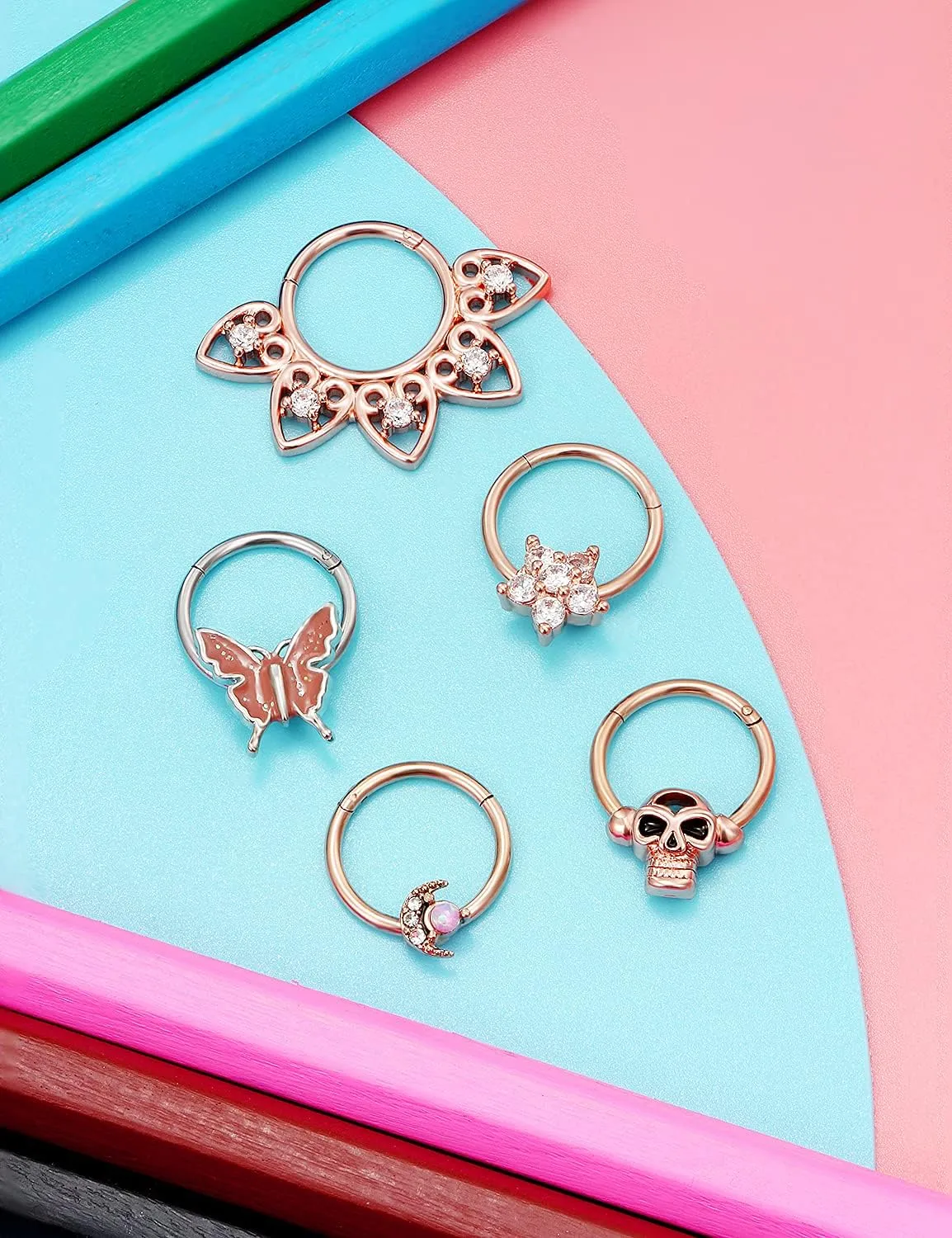 Vsnnsns Septum Ring 16G Stainless Steel Skull Septum Piercing Jewelry Clicker Flower Nose Ring Hoop Piercing Jewelry for Women Men Silver Black Rainbow Rose Gold 10mm