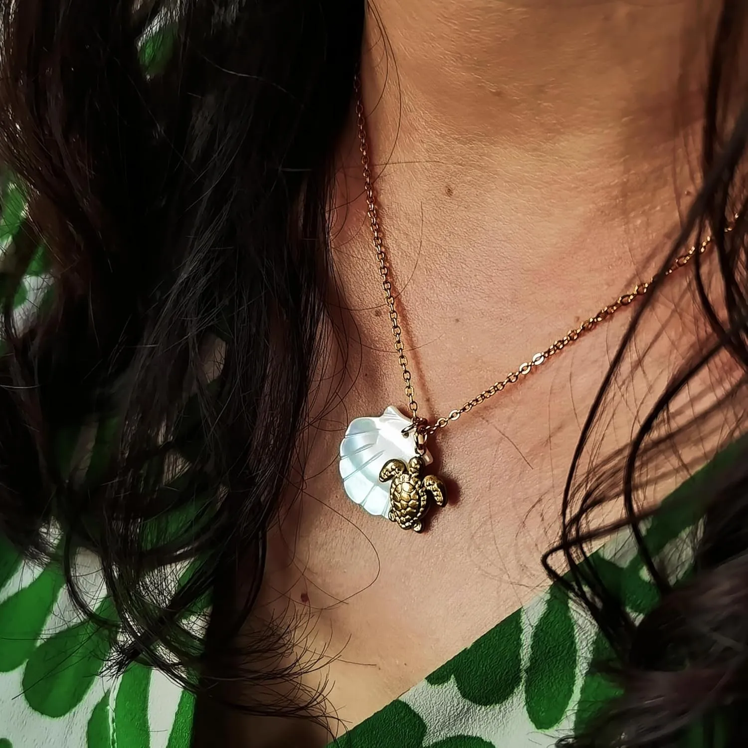 White Shell Golden Starfish Seashell Sea Turtle Dolphin Pendant Charm Summer Beach Necklace for Women